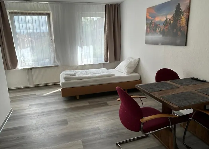 Othman Pfarrstrasse 54 2og Lejlighed