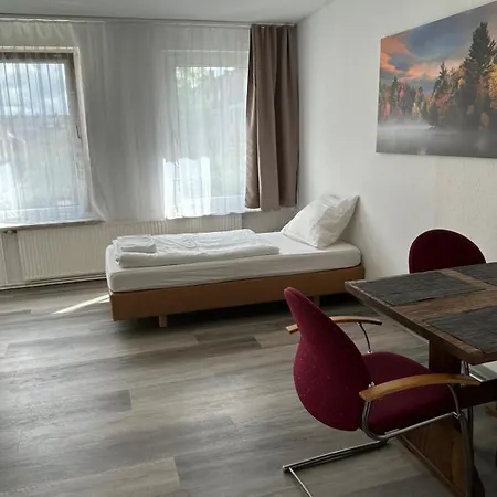 Othman Pfarrstrasse 54 2og Apartment